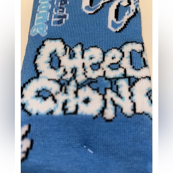 Cheech & Chong Odd Sox Crew Socks 2 Pair Men 8-12 W 9-13 Blue Face & Smoke Logo - Picture 2 of 10